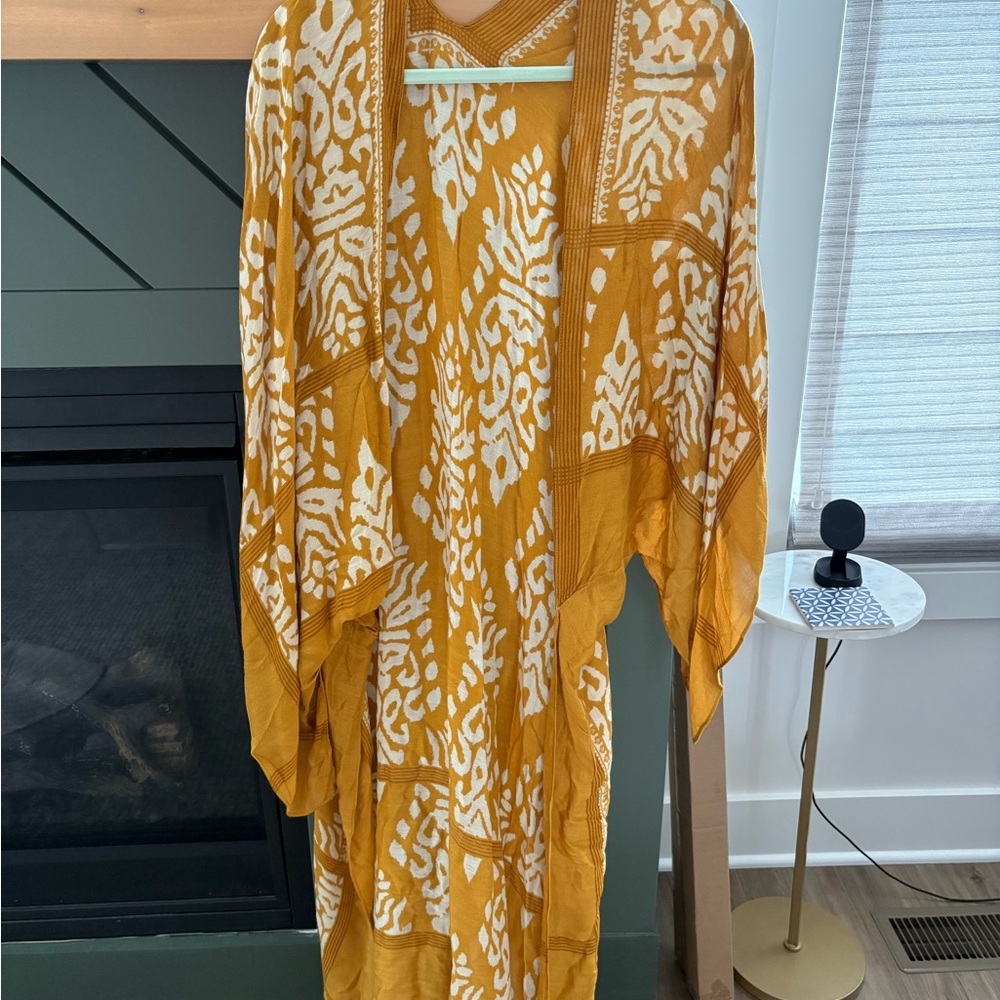 Rigging One Size Yellow and White Floral Kimono